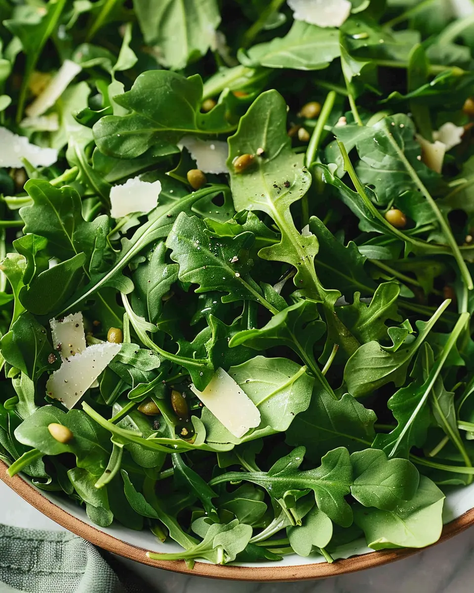 Arugula Salad with Turkey Bacon: A Fresh and Easy Delight